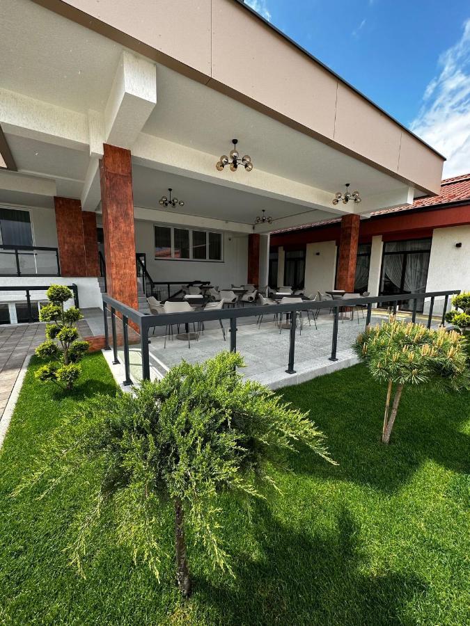 Hotel Yvy Sebeş Dış mekan fotoğraf
